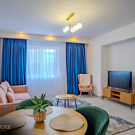 Apartment Yamaluxe - Blue & Pink Vibes *