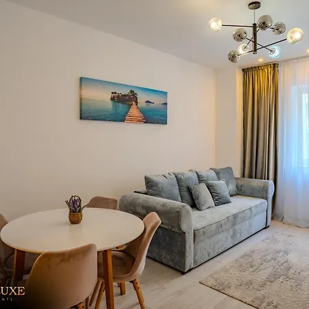Apartment Yamaluxe - Blue & Pink Vibes *