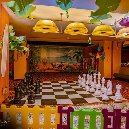 Yamaluxe - Blue & Pink Vibes