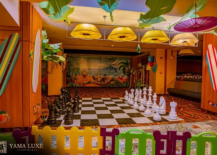 Yamaluxe - Blue & Pink Vibes